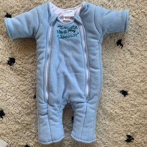Magic Merlin sleep suit size small. Never worn